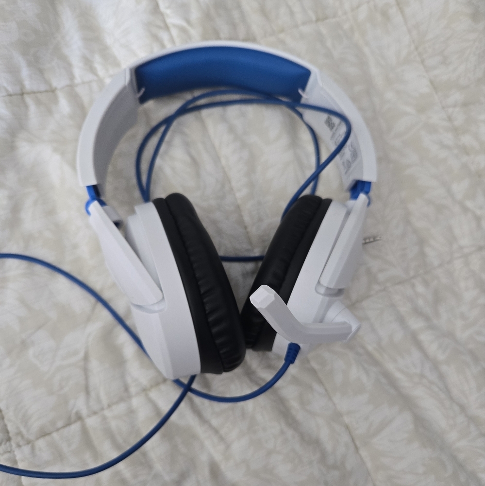 Turtlebeach headphones